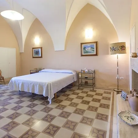 Maggia Villa *