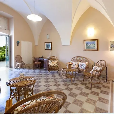 Maggia Villa